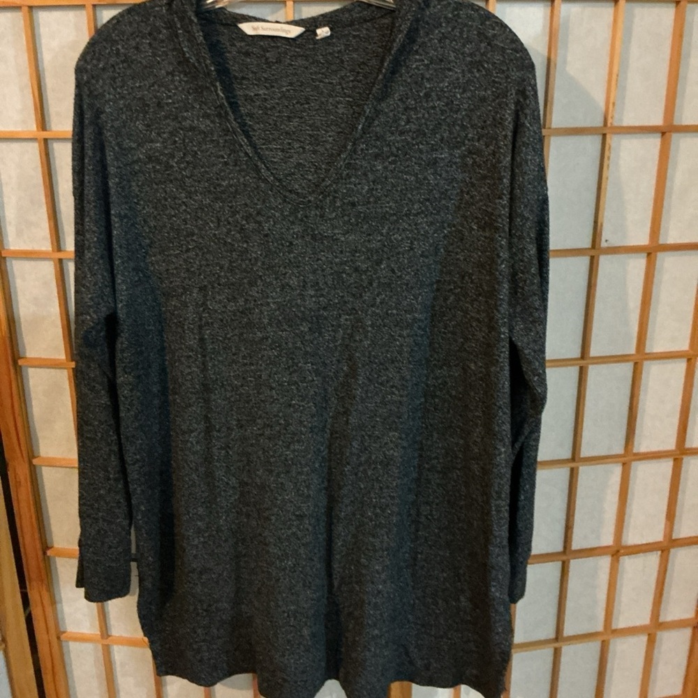 SOFT SURROUNDINGS HOODED PULLOVER